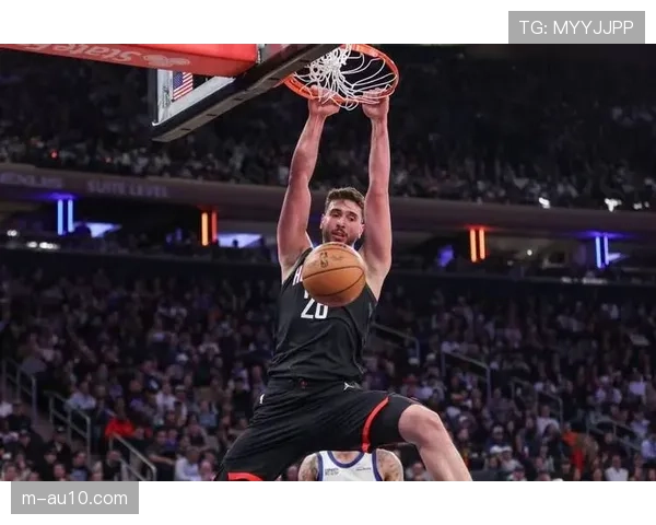 火箭128-97大胜国王，申京26分13篮板11助攻三双表现