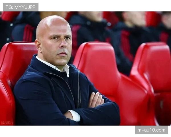 传闻那不勒斯已接触德国教练，现任主帅帅位风雨飘摇